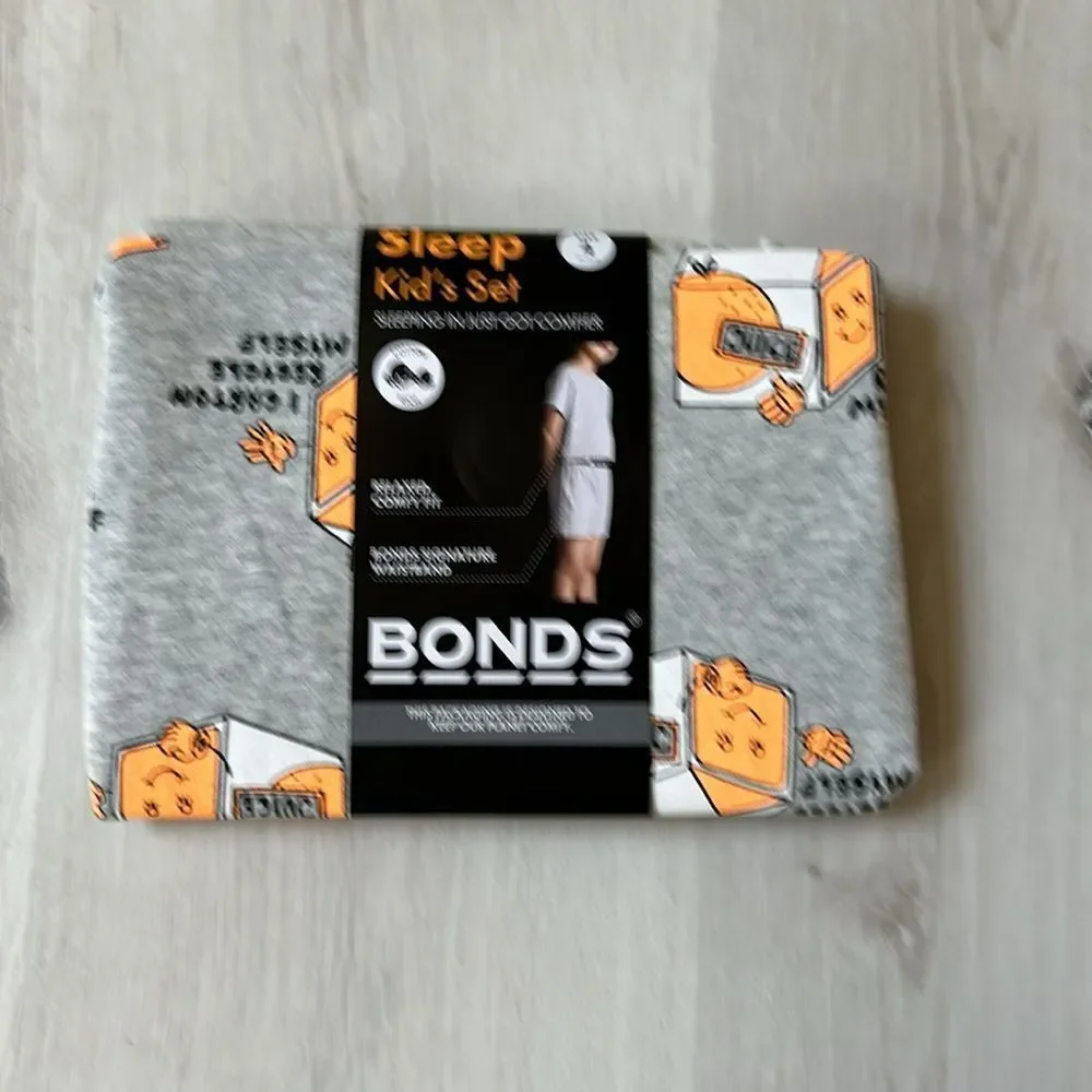 Bonds Kids Tee‎ Sleep Set Size 4 Nwt